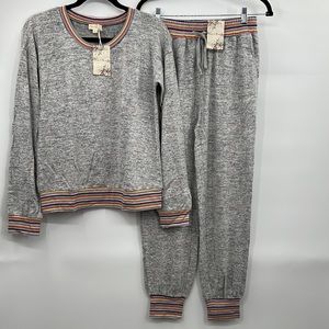 🆕Hem & Thread Multi Color Sweatshirt/Sweatpant Set Gray Rose Blue Mustard S,M,L